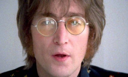 John Lennon'un unutulan ilk aşkı; çizimleri